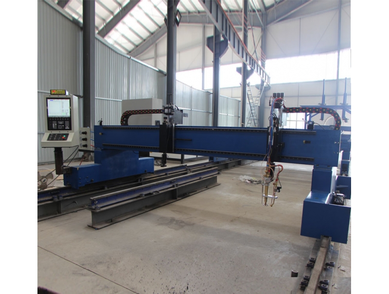 客戶驗(yàn)收數(shù)控等離子切割機(jī)圓滿成功！